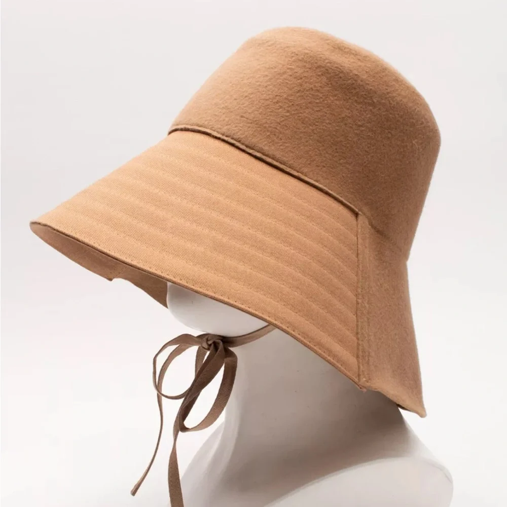 Valentino Fall RTW 2019 tie hat suede and leather